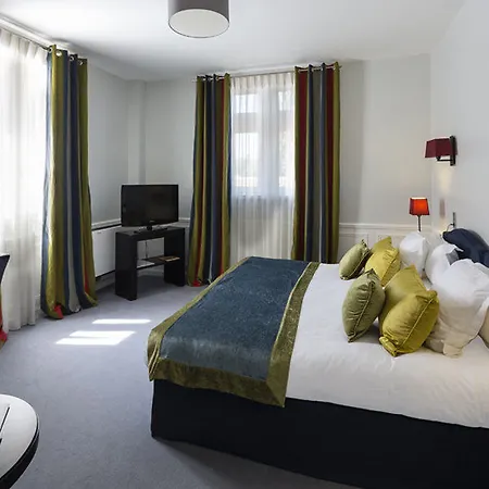 Hotel Le Pigonnet - Esprit De France 5*